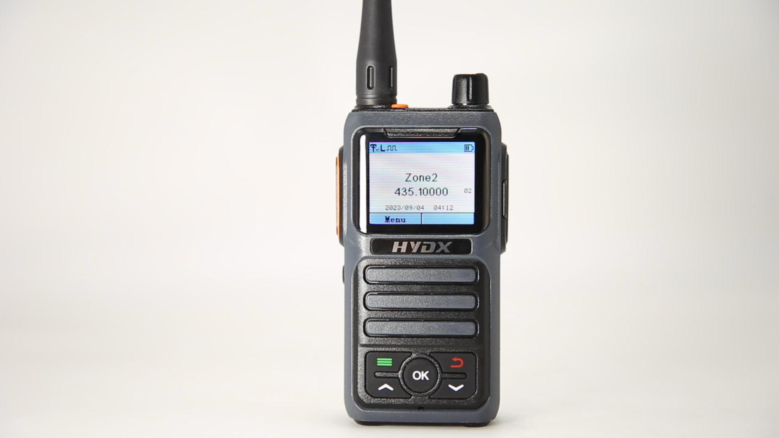TD300 5W Modo dual 3000mAh Tiempo de espera prolongado Grabación portátil cifrada Radio DMR
        