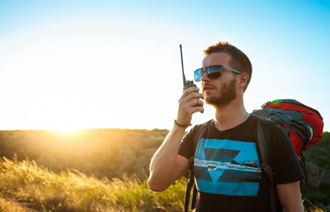 consejos de juego|¿Qué frecuencia de walkie-talkies es mejor para viajar al aire libre?
